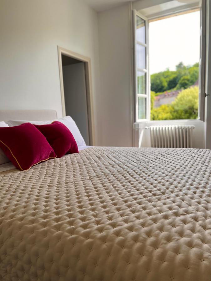 Noubar Bed and Breakfast Cenevieres Εξωτερικό φωτογραφία