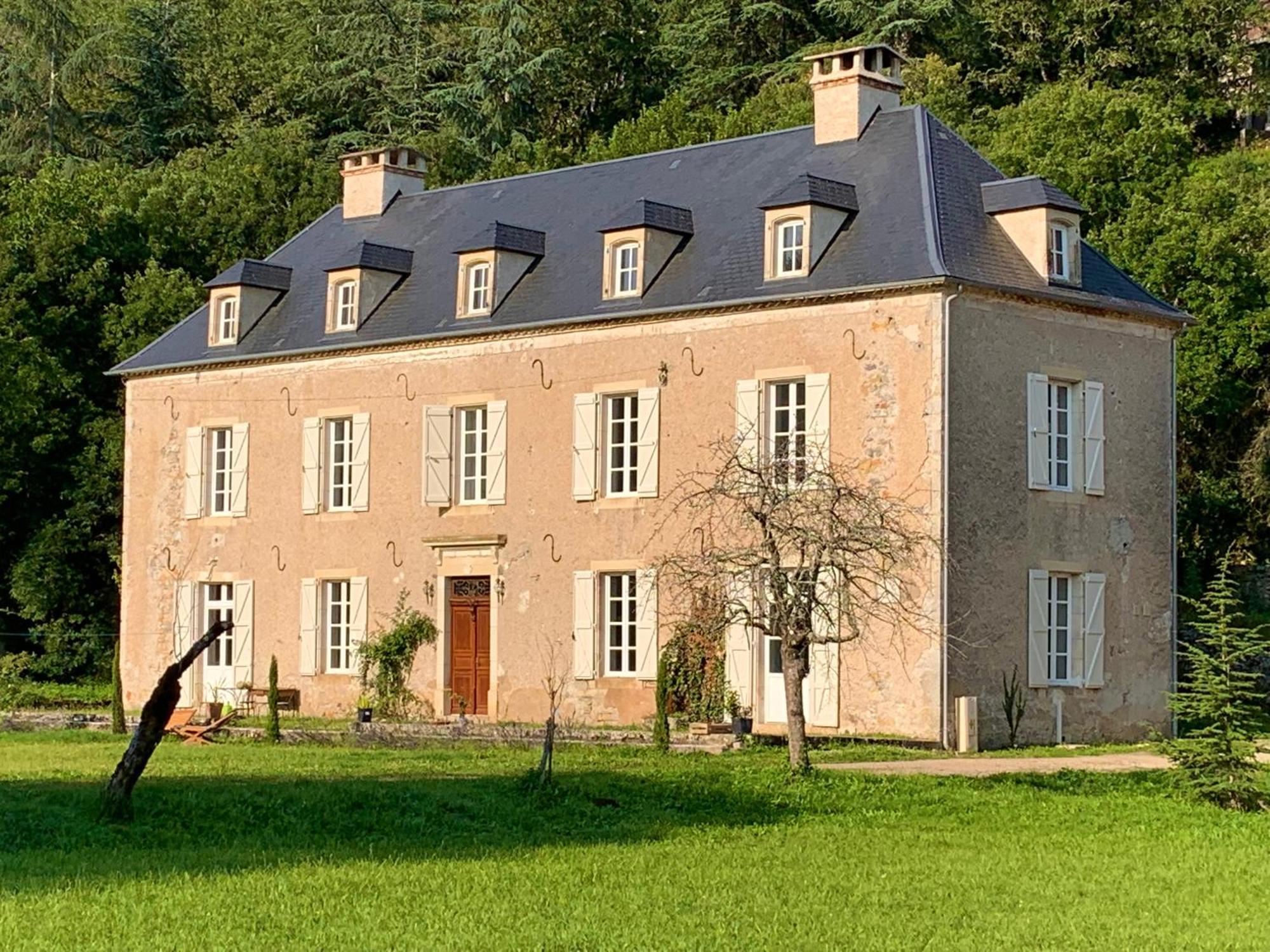 Noubar Bed and Breakfast Cenevieres Εξωτερικό φωτογραφία
